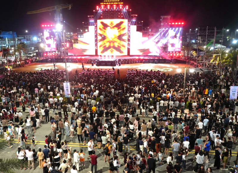 Lan tỏa tinh thần “Ba nhất” qua những ngày làm việc xuyên lễ -0