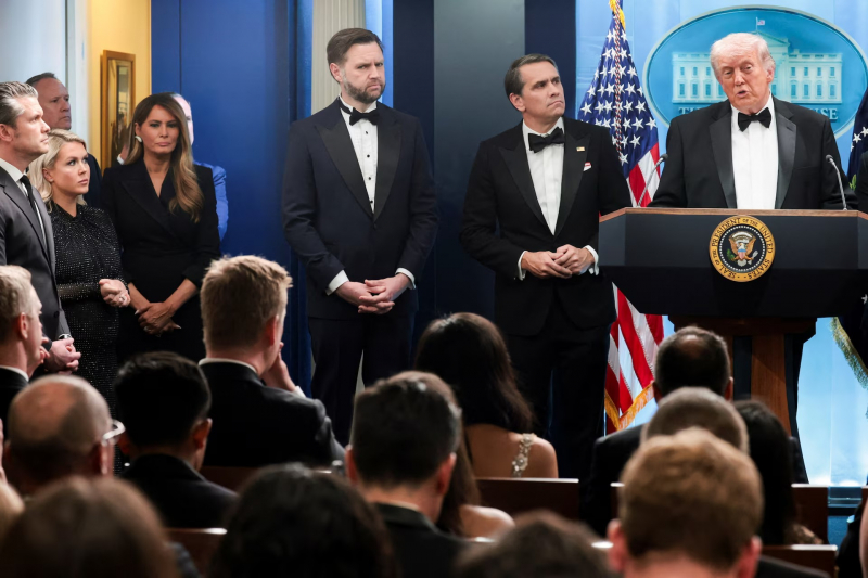 Lãnh đạo thế giới bàng hoàng trước vụ xả súng dạ tiệc Nhà Trắng -0