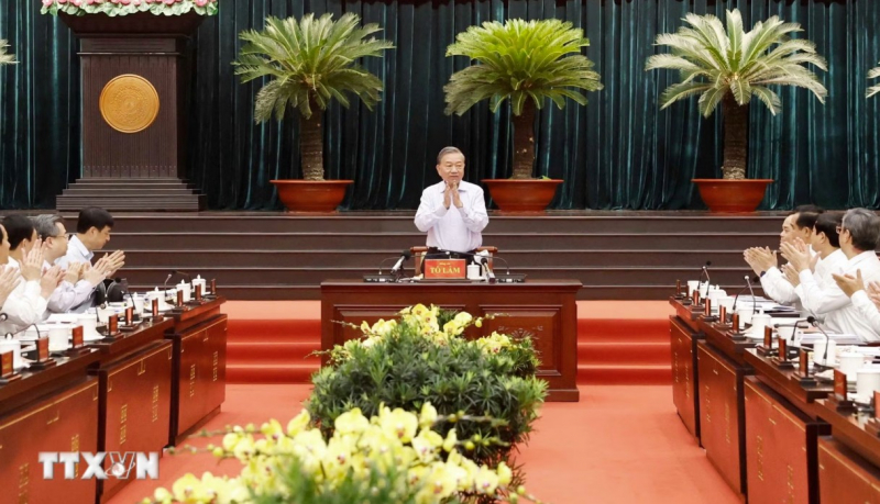 Tổng Bí thư, Chủ tịch nước Tô Lâm: TP Hồ Chí Minh phải đi đầu, biến các nghị quyết chiến lược thành thực tiễn sống động -0