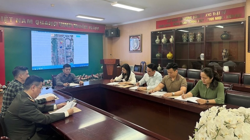 Bài cuối: Nhiều giải pháp đột phá góp phần quản lý người nước ngoài trên địa bàn Thủ đô -0