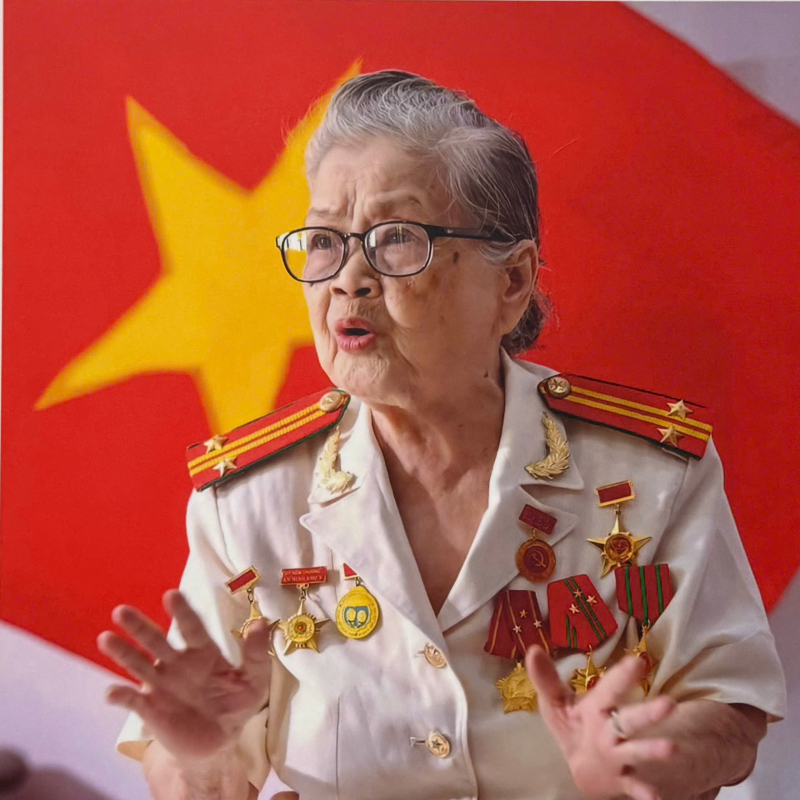 Gặp nữ Anh hùng được mệnh danh  “Con Sóc nhỏ” trước giờ 