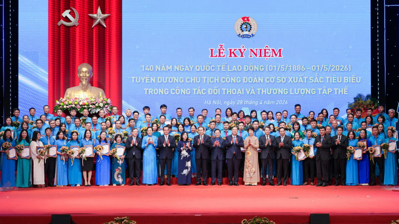 Đội ngũ công nhân là nòng cốt, lực lượng tiên phong trong sự nghiệp phát triển đất nước -0