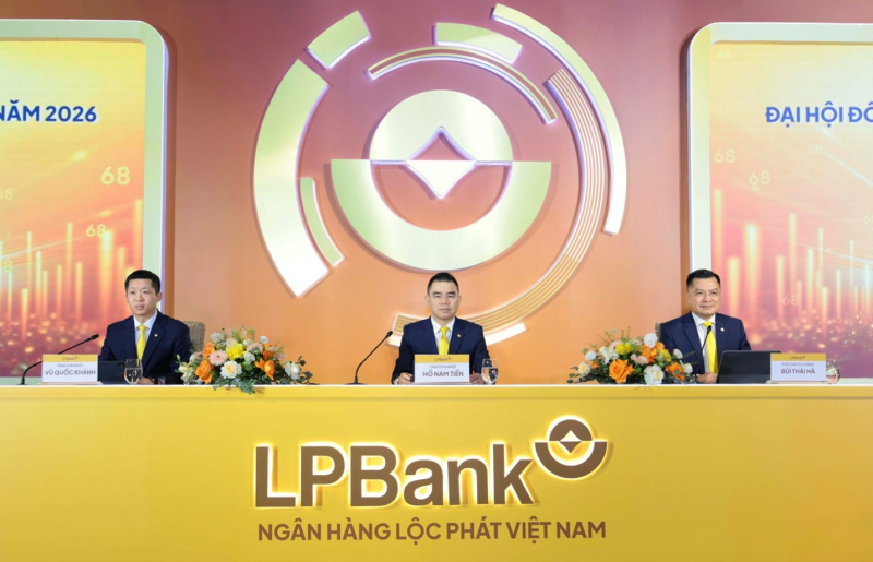 ĐHĐCĐ LPBank 2026: Thành lập ngân hàng con tại VIFC, chia cổ tức 30% và kiện toàn bộ máy nhân sự -0