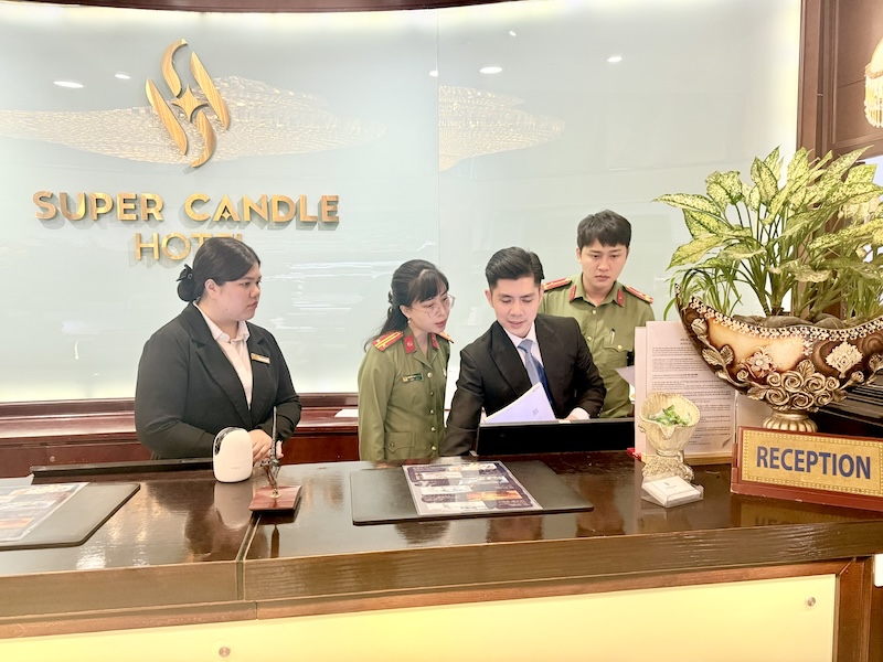 Bài cuối: Nhiều giải pháp đột phá góp phần quản lý người nước ngoài trên địa bàn Thủ đô -0