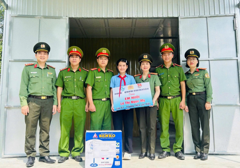 Lan tỏa phong trào thi đua “Ba nhất” từ những việc làm hay của lực lượng Công an địa bàn cơ sở ở Huế -0