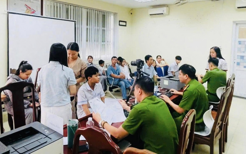 Lan tỏa phong trào thi đua “Ba nhất” từ những việc làm hay của lực lượng Công an địa bàn cơ sở ở Huế -0