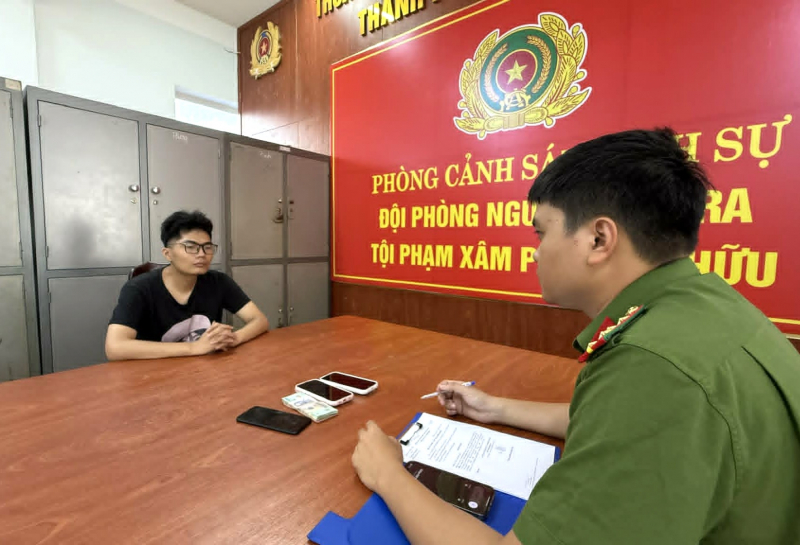 Nam thanh niên cuỗm 5 chỉ vàng của em gái người yêu mang đi bán -0