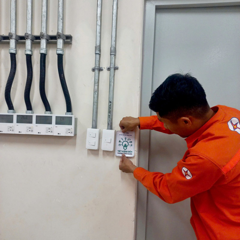 Chung tay tiết kiệm năng lượng, giữ nhịp vận hành hệ thống điện -0