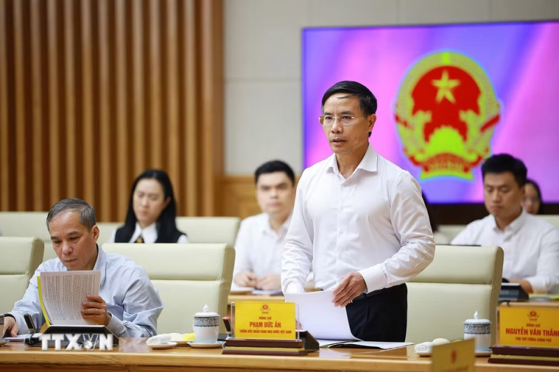 Thủ tướng: Ổn định kinh tế vĩ mô là móng nhà, phải gia cố vững chắc trước khi xây thêm tầng -1