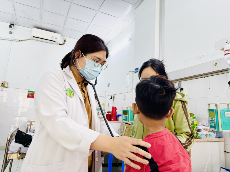 Truy xuất nguồn thực phẩm sau vụ 46 người nghi ngộ độc tại Trường TH Đặng Thùy Trâm -0