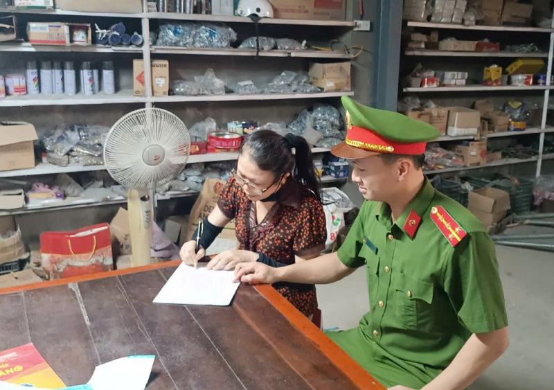 Những cách làm hay nhằm tuyên truyền PCCC đến mỗi nếp nhà tại Nghệ An -0