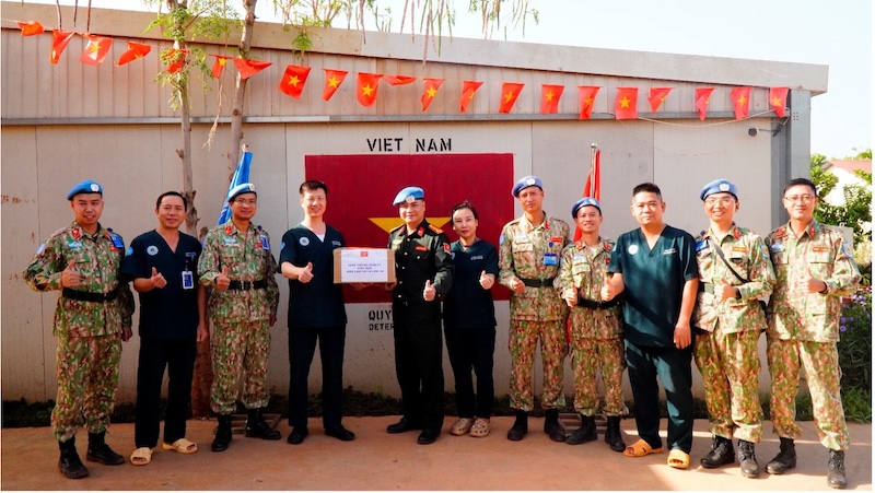 Lực lượng gìn giữ hòa bình Việt Nam tại Nam Sudan triển khai nhiều hoạt động ý nghĩa nhân dịp 30/4 và 1/5 -0