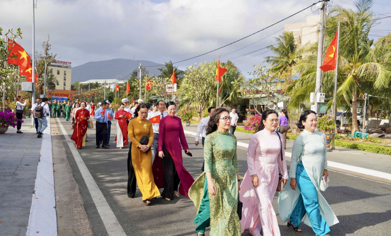TP Hồ Chí Minh tổ chức nhiều hoạt động kỷ niệm 51 năm Ngày Giải phóng miền Nam, thống nhất đất nước -0