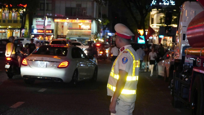 Công an TP Đà Nẵng, Huế nỗ lực đảm bảo an ninh, an toàn chuỗi sự kiện dịp lễ 30/4 - 1/5 -0