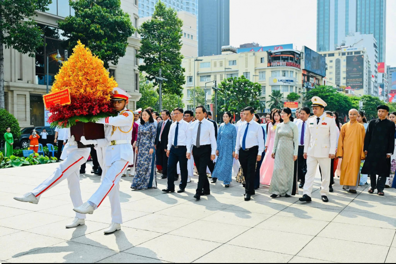 TP Hồ Chí Minh tổ chức nhiều hoạt động kỷ niệm 51 năm Ngày Giải phóng miền Nam, thống nhất đất nước -0