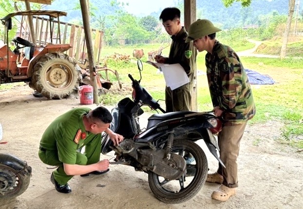 Tăng cường quản lý địa bàn, giữ vững bình yên ngay từ cơ sở -0