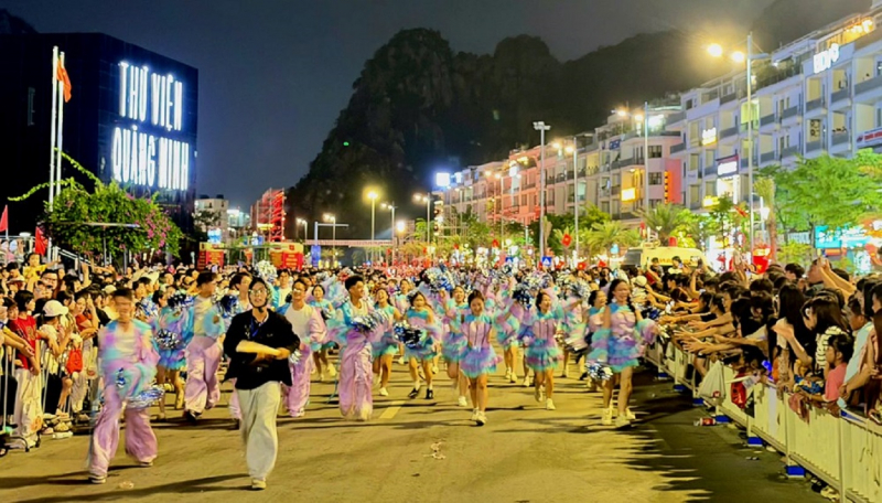 Công an Quảng Ninh, Hải Phòng đảm bảo an toàn tuyệt đối dịp khai mùa du lịch biển -0