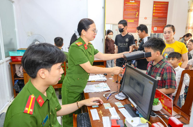 Những cán bộ, chiến sĩ không có ngày nghỉ -1