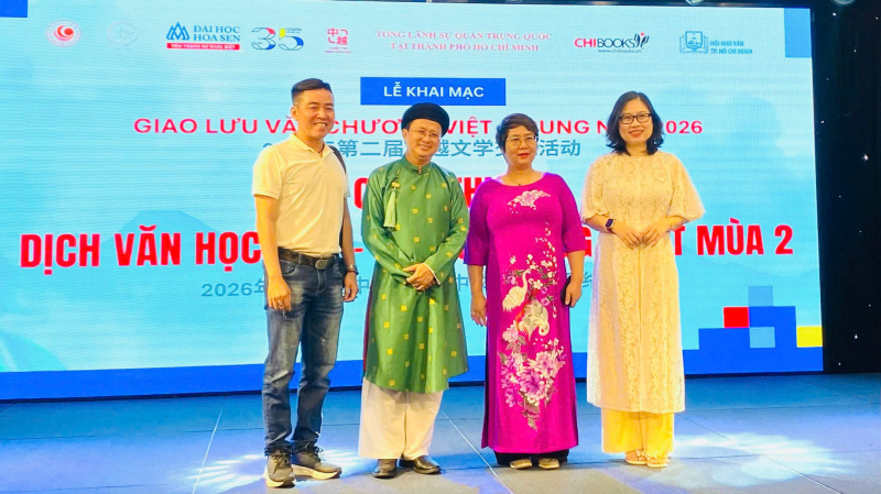 1 ban giam khao (1).jpg -0