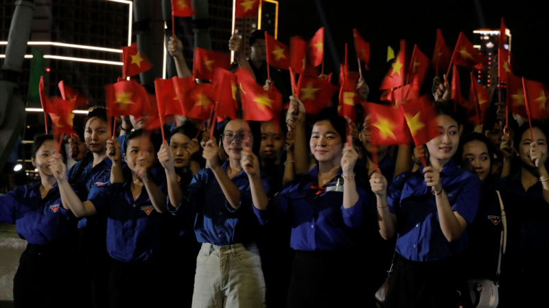 Gala “Tổ quốc bình yên” - Bản hùng ca trên dòng sông Hàn -5