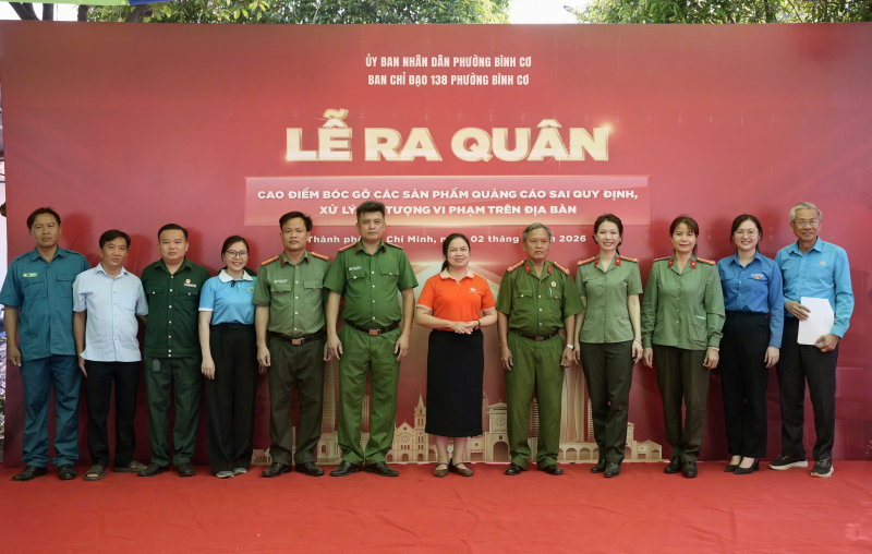 TP Hồ Chí Minh: Đồng loạt ra quân cao điểm bóc xóa quảng cáo sai quy định  -0