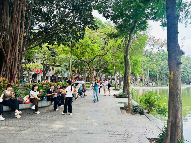 Các điểm tham quan, du lịch của Hà Nội hút khách dịp nghỉ lễ 30/4-1/5 -0