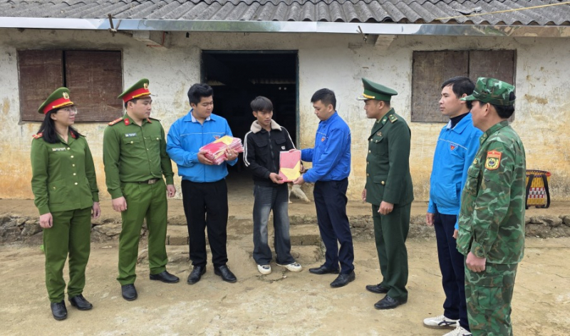 Đẩy mạnh tuyên truyền pháp luật ở vùng cao, biên giới Cao Bằng  -0