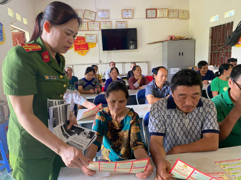 Đẩy mạnh tuyên truyền pháp luật ở vùng cao, biên giới Cao Bằng  -0