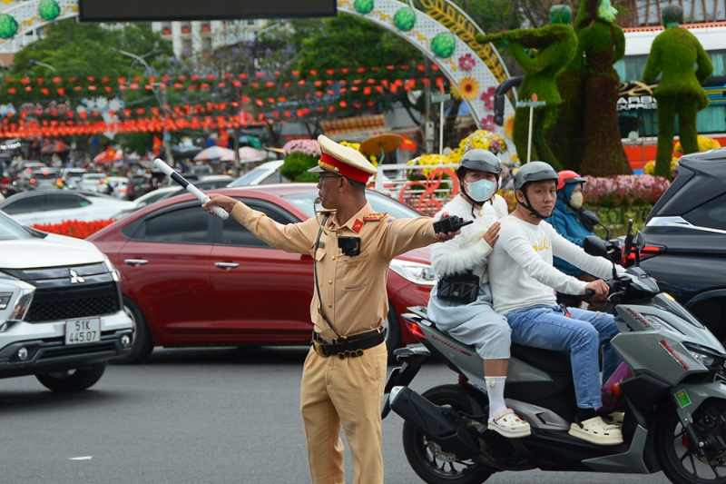 Làm rõ vụ bắn pháo hoa trái phép trong dịp lễ 30/4 -0
