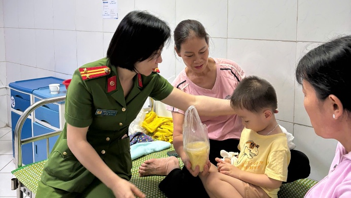 Vững vàng giữ bình yên, lan tỏa những giá trị nhân văn -1
