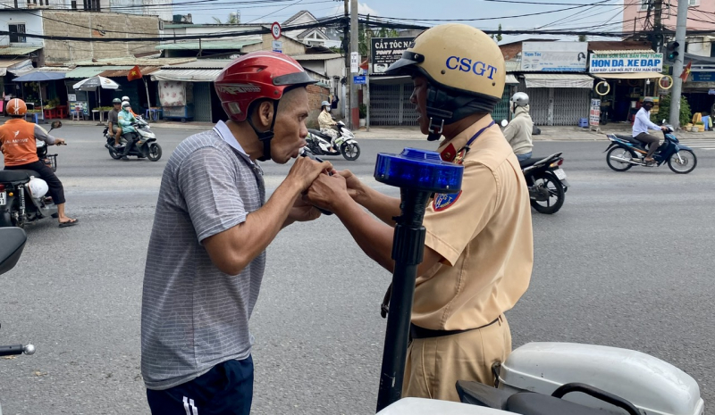 Giao thông TP Hồ Chí Minh tăng nhiệt  trong ngày cuối kỳ nghỉ lễ  -0