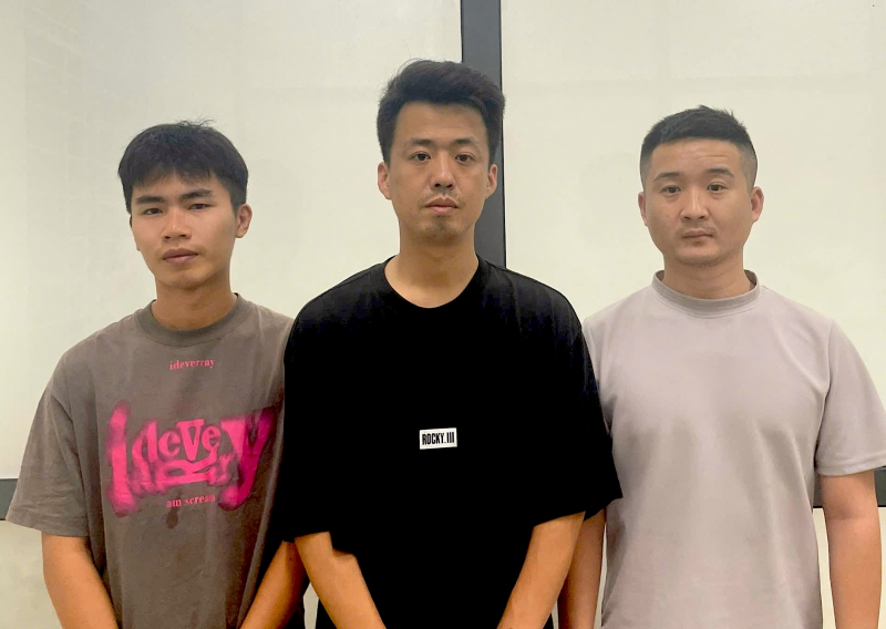 Bày mưu bắt giữ và cướp tài sản của đồng hương người Trung Quốc vì thua bạc -0