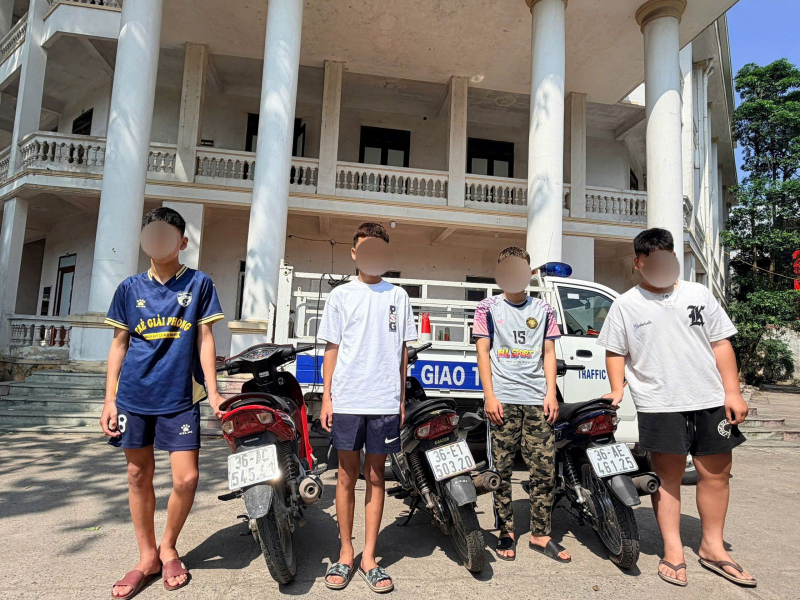 Xử phạt gần 50 triệu đồng nhóm thanh thiếu niên “đánh võng” trên QL1A -0