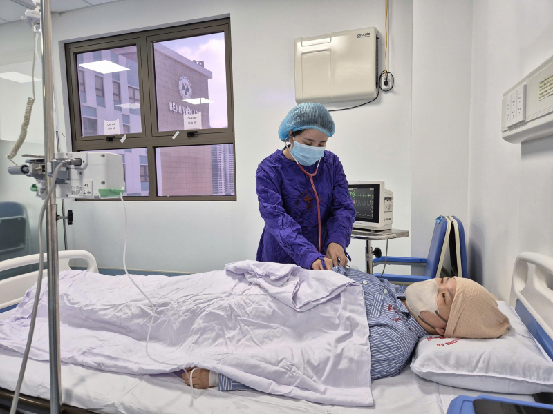Bệnh viện 19-8 ghép tế bào gốc cứu bệnh nhân u lympho rất nặng -0