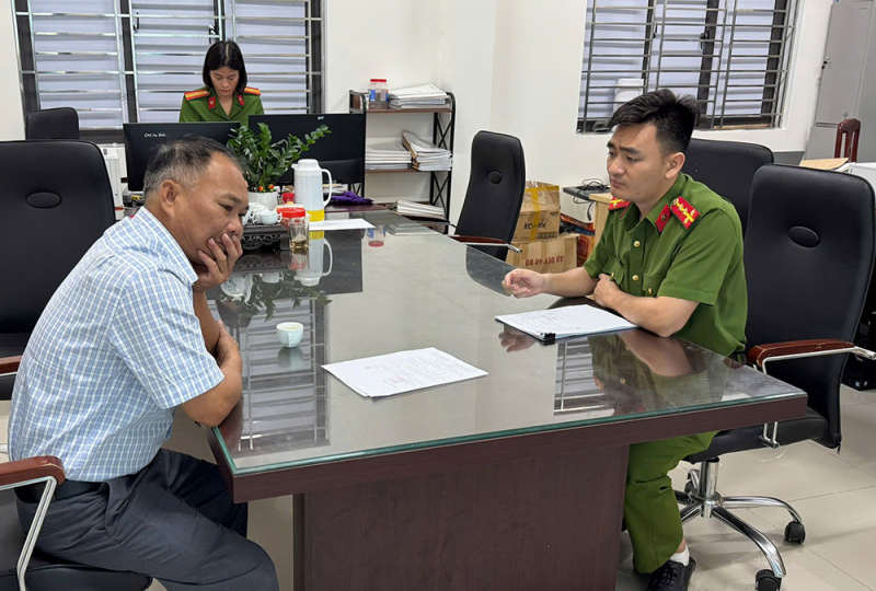 Khởi tố bị can gửi 31 đơn vu khống nhằm gây sức ép đòi nợ -0
