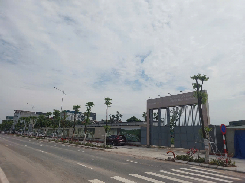 Người dân bất an vì 2 tòa tháp 13 tầng gây tranh cãi -0