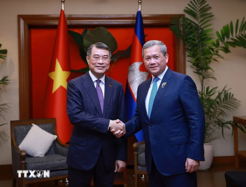 Tăng cường quan hệ hữu nghị và hợp tác Việt Nam với các nước ASEAN và ADB -1