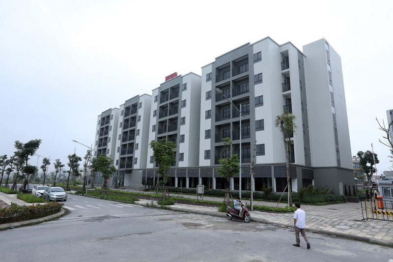 Nhà ở cho lực lượng vũ trang sẽ do Bộ Công an, Bộ Quốc phòng chủ trì phân bổ để bán, cho thuê, thuê mua -0