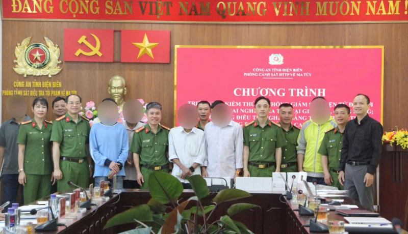 Triển khai thí điểm đeo thiết bị giám sát điện tử đối với người nghiện ma túy -0