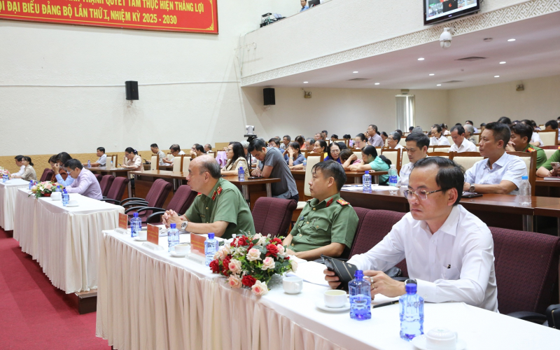 “Chuyển đổi số là xu thế tất yếu, nếu không thực hiện sẽ tụt lại phía sau” -0