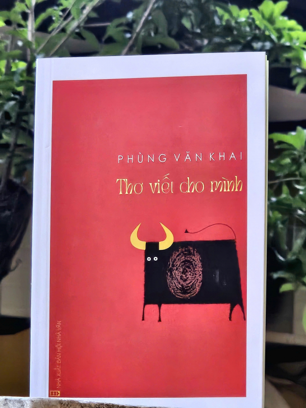 Nhà văn Phùng Văn Khai: “Nhà văn phải cống hiến trí tuệ, tâm huyết trên từng trang bản thảo” -0