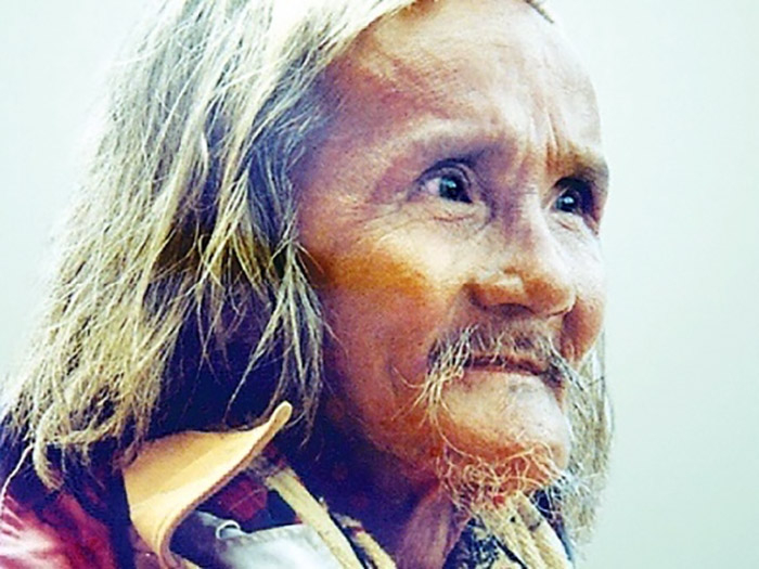 Sự “cô đơn siêu tuyệt” trong thơ tình -0