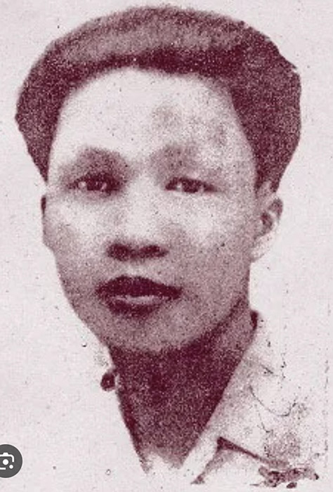 Sự “cô đơn siêu tuyệt” trong thơ tình -1