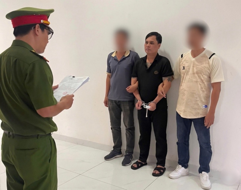 Lâm Đồng: Triệt phá đường dây môi giới mại dâm trực tuyến 8 triệu đồng/lượt. -0