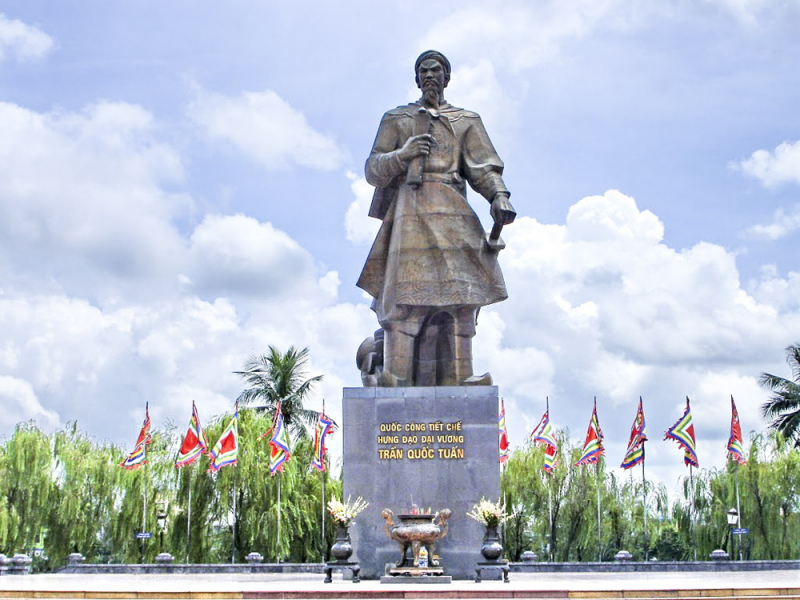ung-dao-dai-vuong.jpg -1