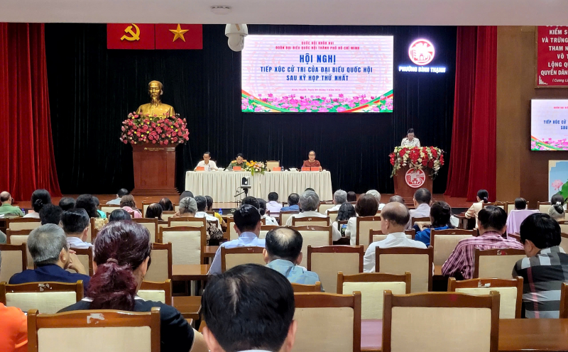 “Chuyển đổi số là xu thế tất yếu, nếu không thực hiện sẽ tụt lại phía sau” -1