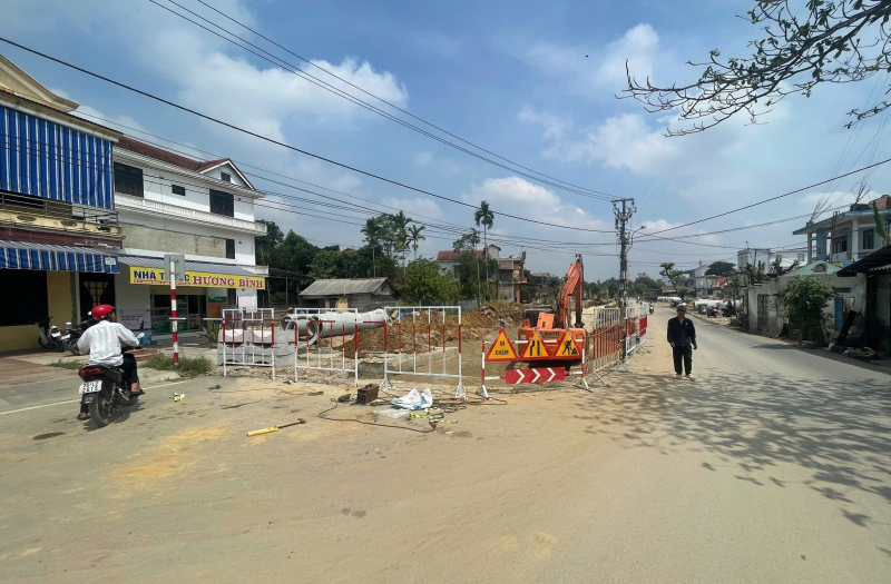 Người dân ở Huế đồng thuận, khẩn trương bàn giao mặt bằng thực hiện dự án giao thông trọng điểm -0