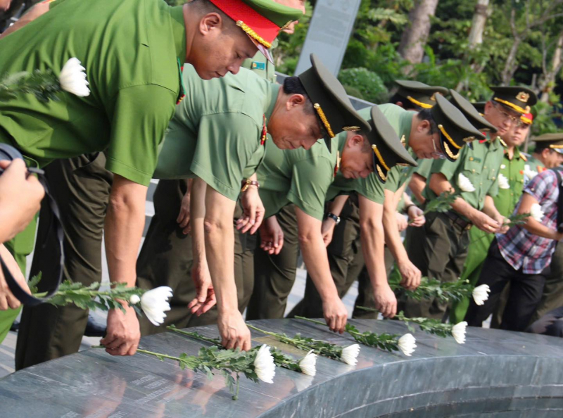 Cụm thi đua số 1 - Bộ Công an ký kết Giao ước thi đua “Vì an ninh Tổ quốc” năm 2026 -3