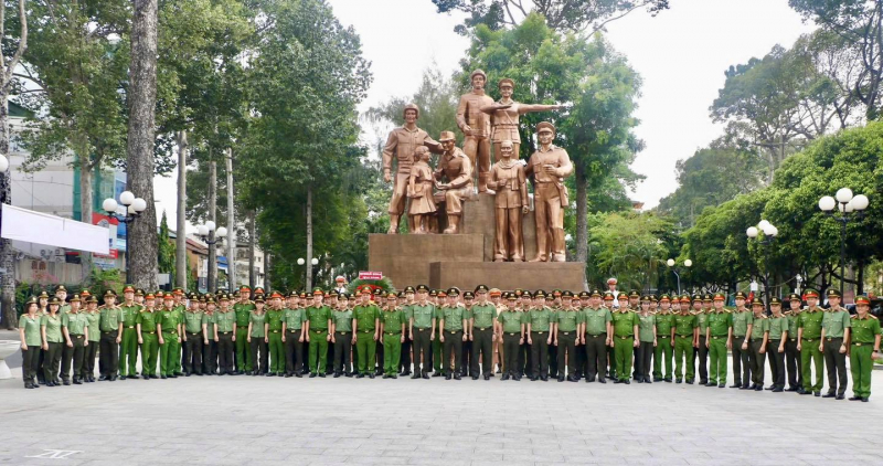 Cụm thi đua số 1 - Bộ Công an ký kết Giao ước thi đua “Vì an ninh Tổ quốc” năm 2026 -0