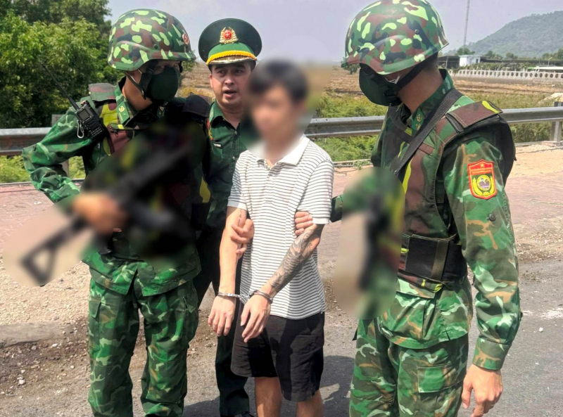 Phối hợp Đại sứ quán hỗ trợ công dân người nước ngoài về nước  -2